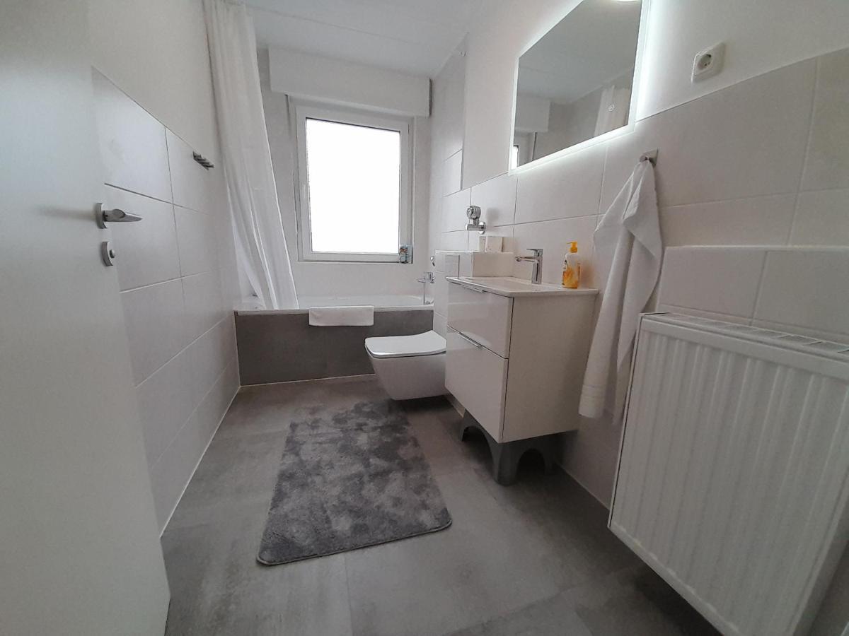 4-Zimmer-Ferienwohnung, Modern, Kueche, Wlan, Netflix Castrop-Rauxel Eksteriør bilde